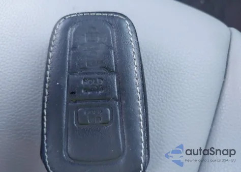 2020 Toyota Highlander Xle from USA, damaged, VIN 5TDGZRBH8LS517110